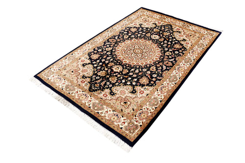 Dome Kashani Medallion
