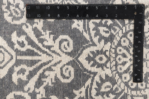 TwoTone Petals (Grey & Off-white)