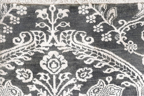 TwoTone Petals (Grey & Off-white)