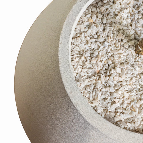 Zeenith 17 inch white stone with premium rose plant